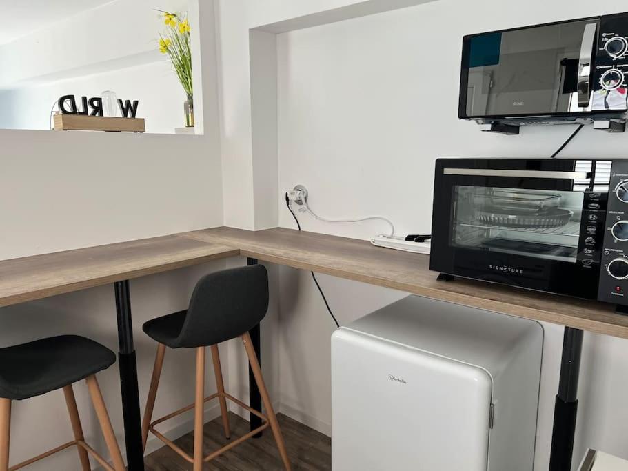 Apartament Superbe Studio Neuf Avec Piscine Montélimar Zewnętrze zdjęcie